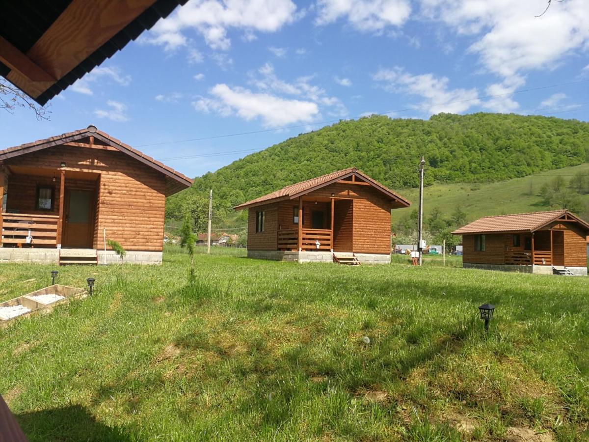 Casute Zavoi Bulz Villa Eksteriør billede
