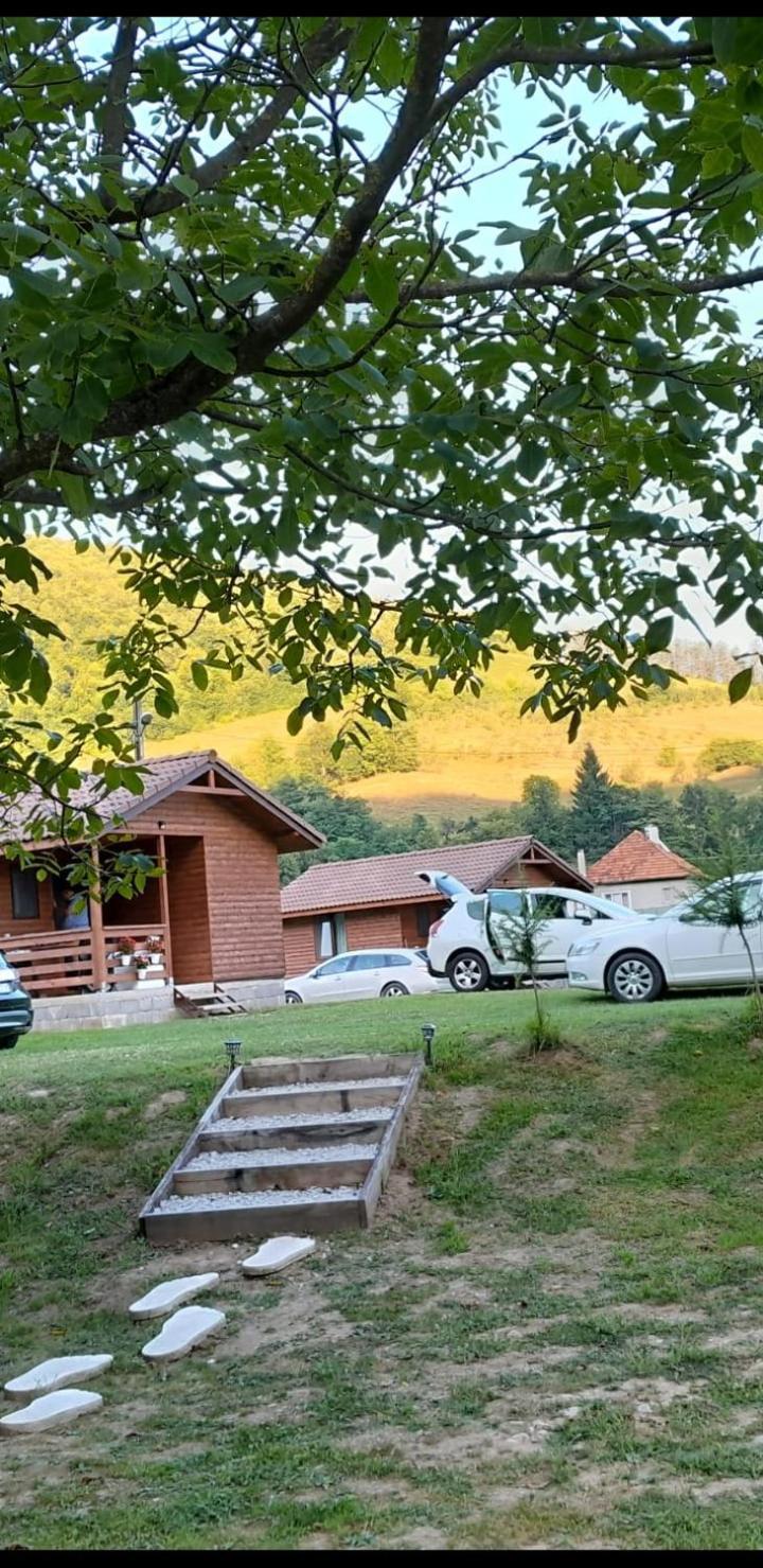 Casute Zavoi Bulz Villa Eksteriør billede