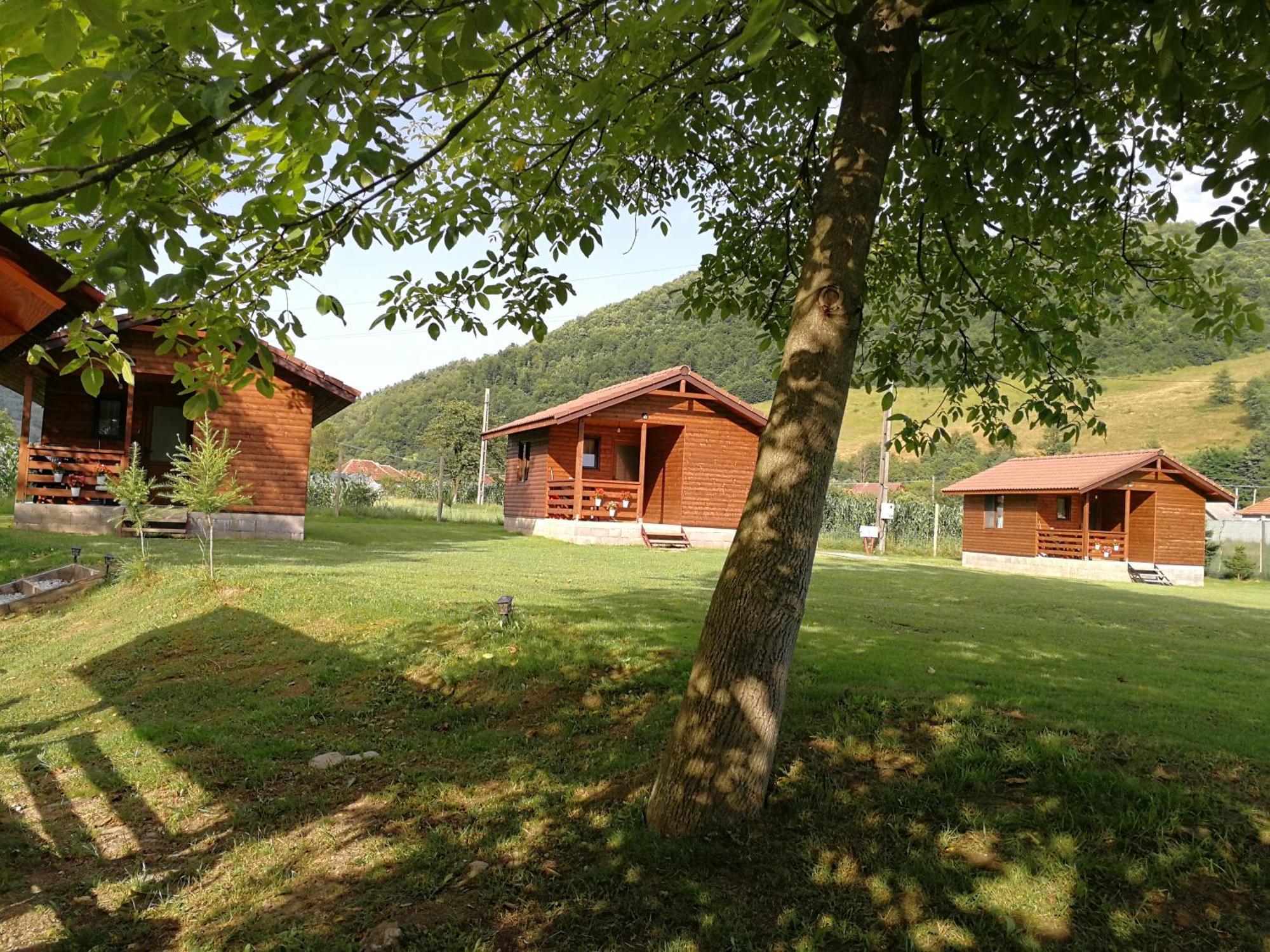 Casute Zavoi Bulz Villa Eksteriør billede